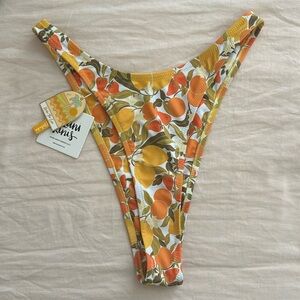 High leg bikini bottom